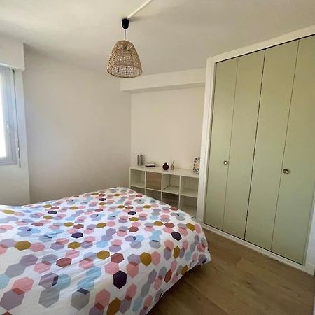 Appartement Vue Sur Le Port Gruissan Bagian luar foto