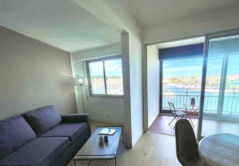 Appartement Vue Sur Le Port Gruissan Bagian luar foto