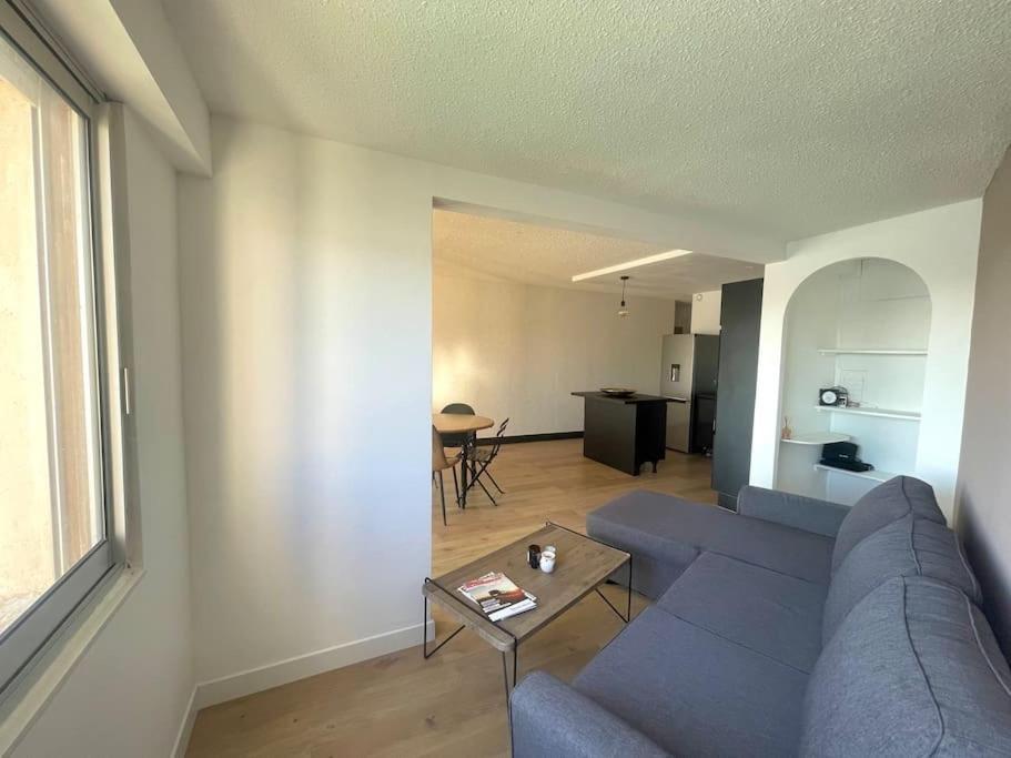 Appartement Vue Sur Le Port Gruissan Bagian luar foto